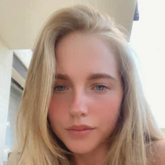 Zdjęcie profilowe Vika Khomchenko